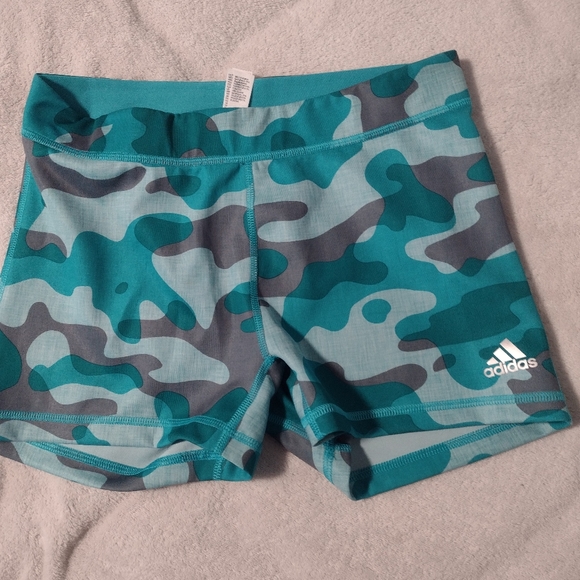 adidas Pants - Adidas medium spandex